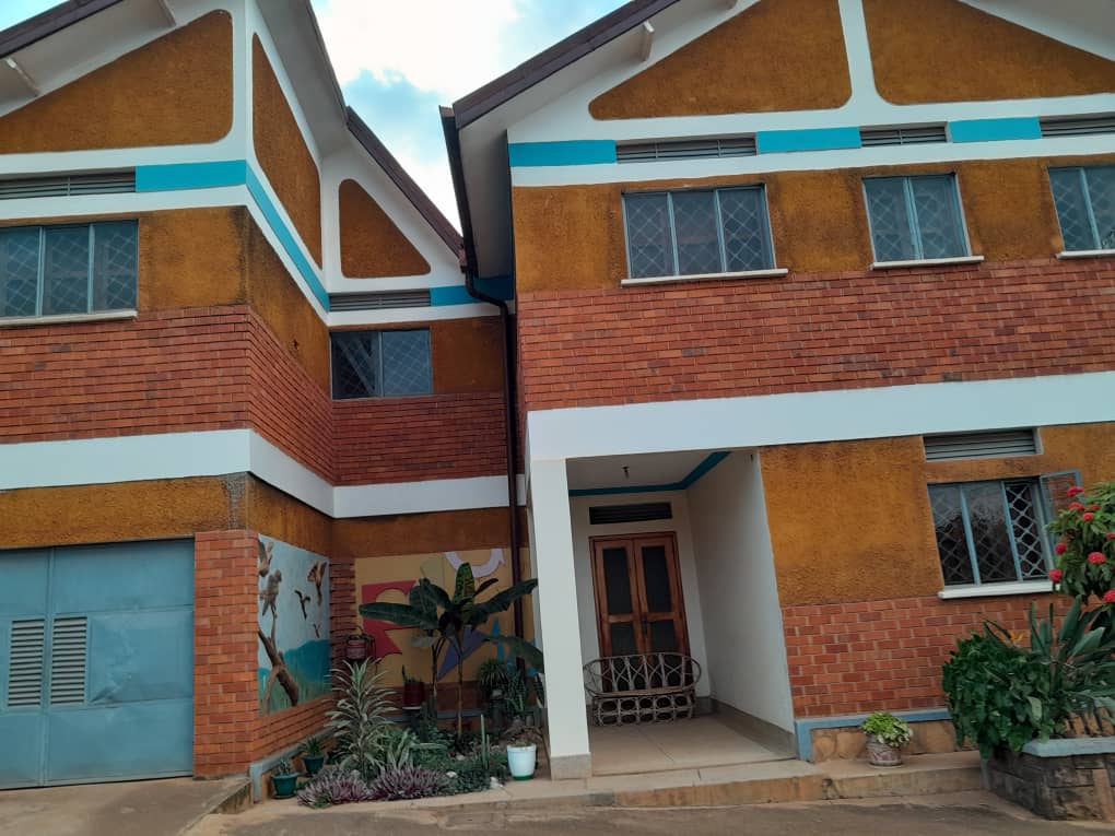 4 Bedroom House in Nsambya